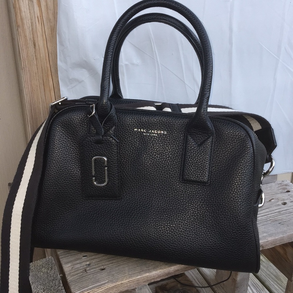 💟 SOLD SOLD SOLD Marc Jacobs Gothem City - Picture 3 of 6
